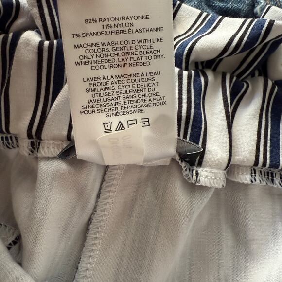 Express sz S‎ blue white paperbag striped shorts NWOT - Picture 6 of 9